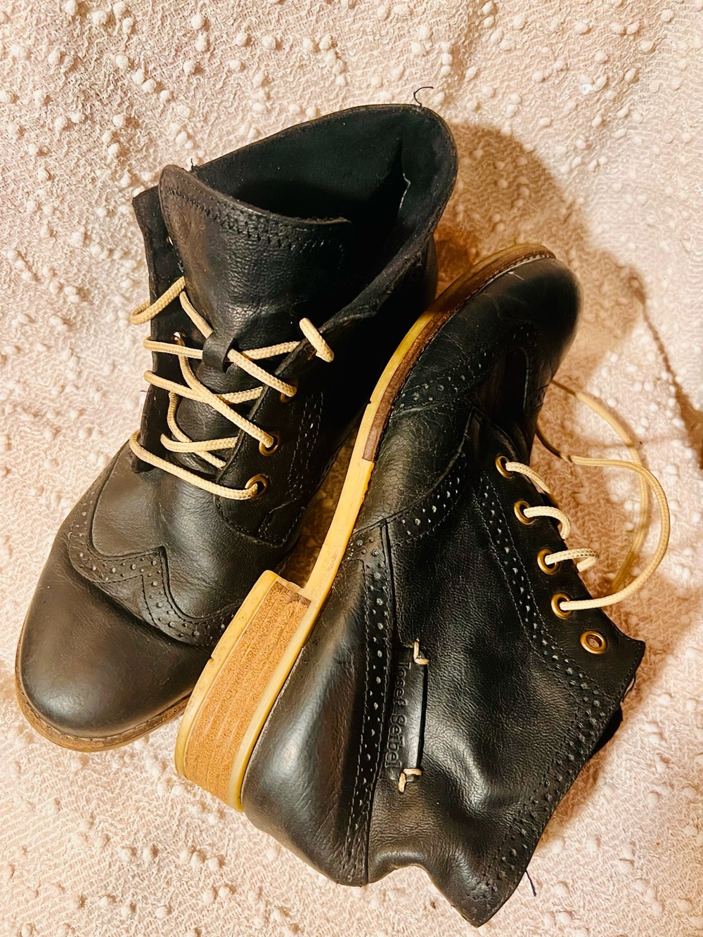 Vintage Josef Seibel Black Leather Wingtip Brogue Ankle Boots – EU 38